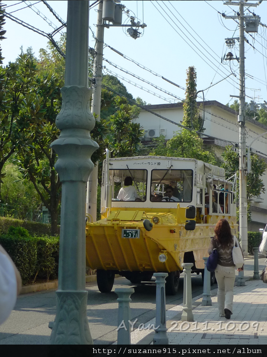 往北野藝人館路上, ? 車