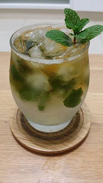 438053.jpg 438053.jpg