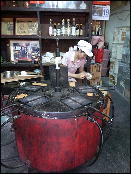 製作煎餅中