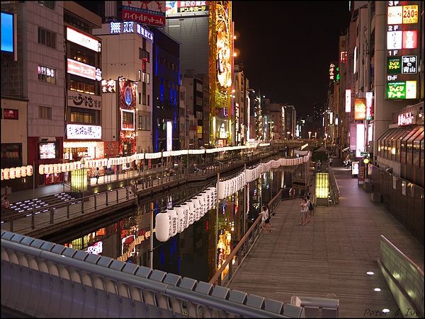 夜晚的道頓堀川