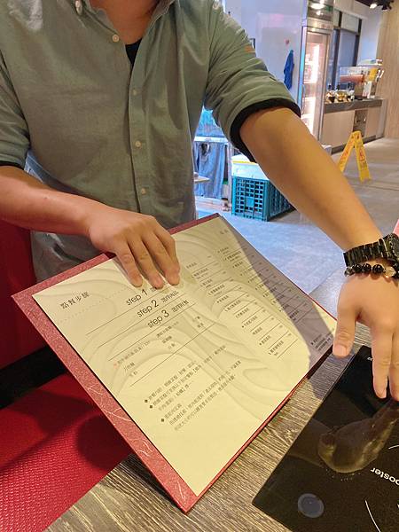 女人知己試用大隊,口碑行銷,部落客行銷,海陸雙人套餐,中壢火鍋推薦,中壢聚餐,中原火鍋推薦,中壢和牛,源自蘆洲正官,中壢火鍋,桃園火鍋,中壢鍋物推薦,中壢上官木桶鍋,上官木桶鍋