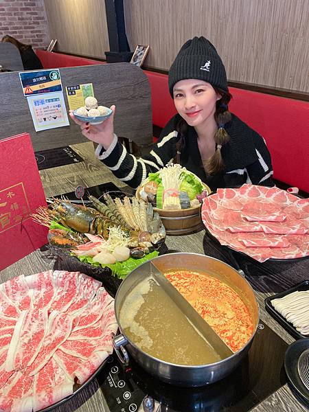 女人知己試用大隊,口碑行銷,部落客行銷,海陸雙人套餐,中壢火鍋推薦,中壢聚餐,中原火鍋推薦,中壢和牛,源自蘆洲正官,中壢火鍋,桃園火鍋,中壢鍋物推薦,中壢上官木桶鍋,上官木桶鍋