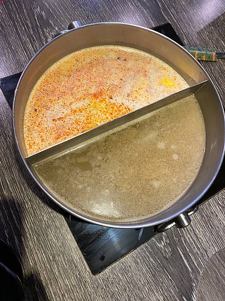 女人知己試用大隊,口碑行銷,部落客行銷,海陸雙人套餐,中壢火鍋推薦,中壢聚餐,中原火鍋推薦,中壢和牛,源自蘆洲正官,中壢火鍋,桃園火鍋,中壢鍋物推薦,中壢上官木桶鍋,上官木桶鍋