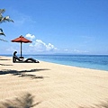 st-regis-bali-private-beach.jpg