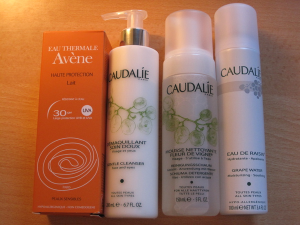 在台灣爆貴的的avene et caudalie~.JPG