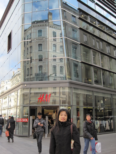 超大間的H&M.JPG