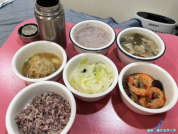 [食記] 慧馨月子餐 / 初蒔養胎湯 / 慧馨孕產婦健康諮詢