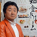 導演 鈴木潤一