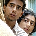 umrika-suraj-sharma-tony-revolori