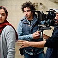 伊朗名導阿斯哈法哈蒂（Asghar Farhadi），今年新作《新居風暴》（The Salesman）入選美國華盛頓影評人協會最佳外語片
