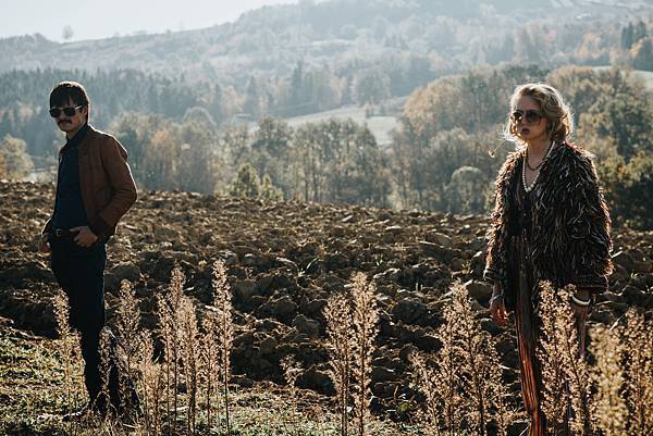 只有悲傷才是美麗的 (1).JPG