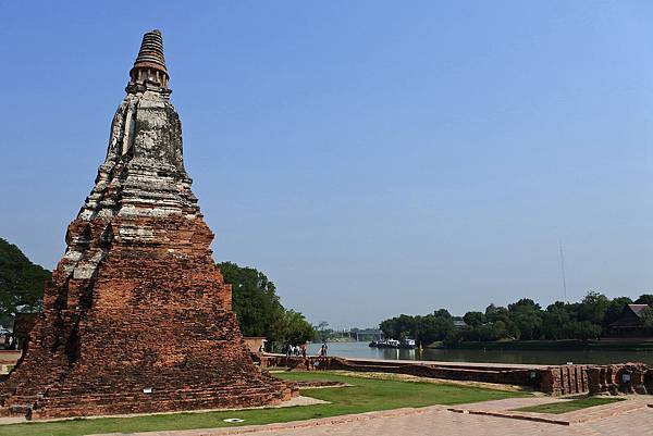 2柴瓦塔納蘭寺 (6).JPG