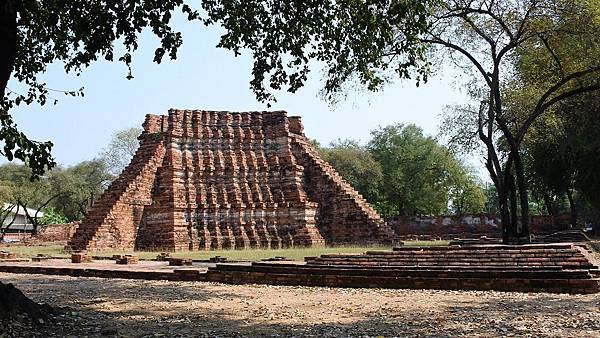 4瓦拉查塔拉寺 (1).JPG