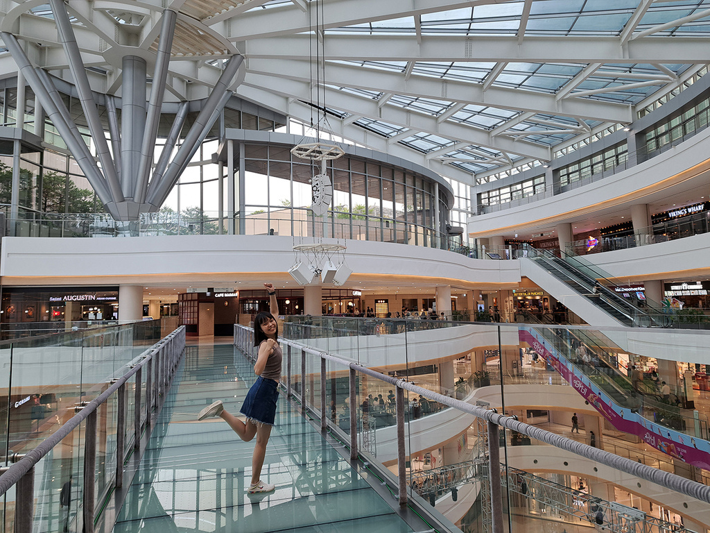 Zoolung Zoolung (3).jpg Zoolung Zoolung (3).jpg