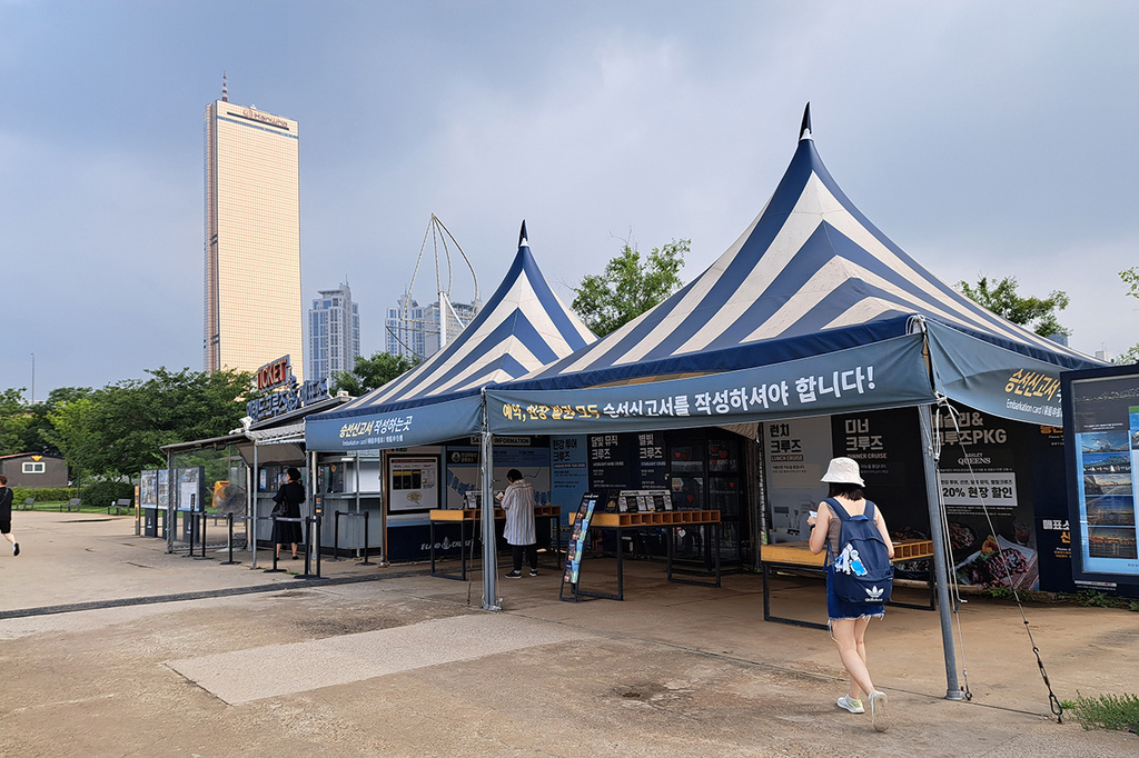 1120630依戀遊船月光音樂遊輪 (2).jpg 1120630依戀遊船月光音樂遊輪 (2).jpg