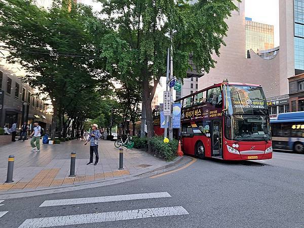 1120701首爾城市觀光巴士-夜間路線 (10).jpg
