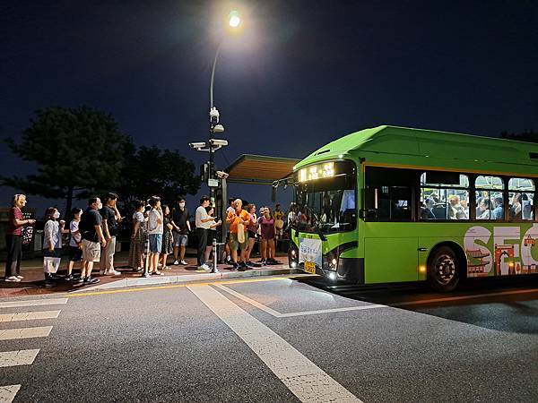 1120701首爾城市觀光巴士-夜間路線 (24).jpg