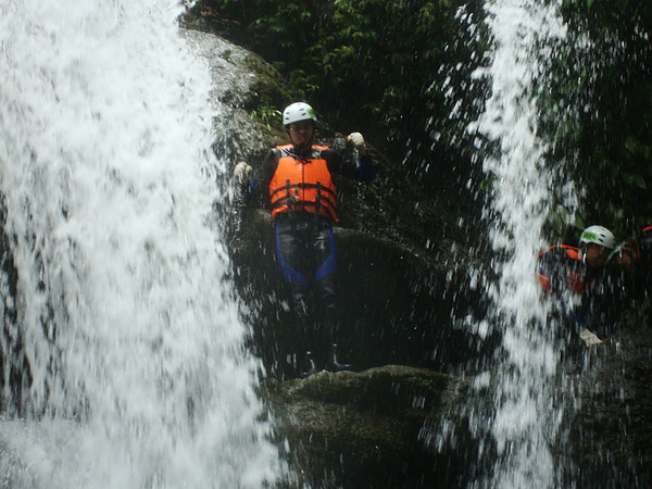 台東旅遊20100829桑樹溪溯溪永豪旅遊200.JPG