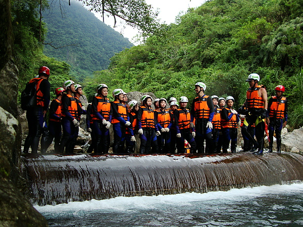 花蓮溯溪砂婆礑20100811永豪旅遊-565.JPG