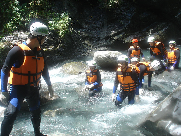 台東溯溪永豪旅遊20100912桑樹溪-83.JPG