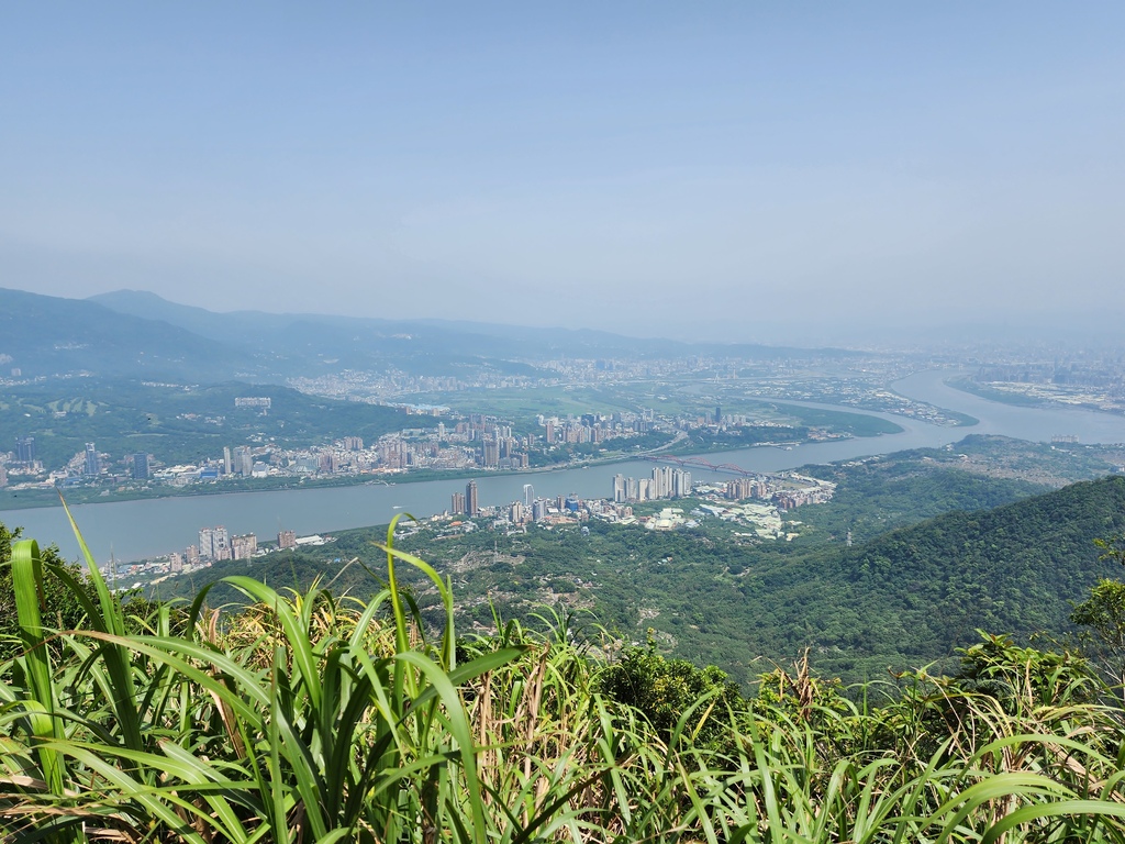 觀音山 硬漢嶺_凌雲寺