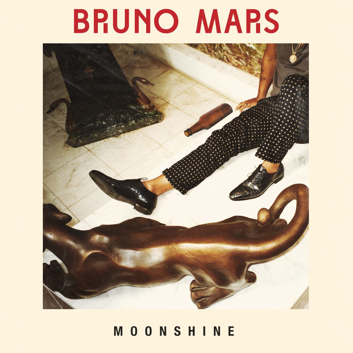 Bruno-Mars-Moonshine-2012-1200x1200 Bruno-Mars-Moonshine-2012-1200x1200