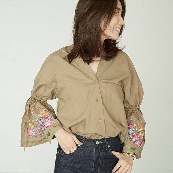 Embroidery sleeve V neck shirt.jpg