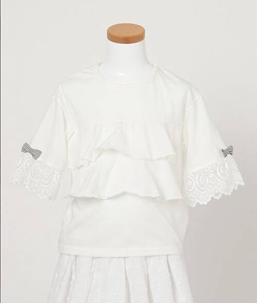 any FAM KIDS 上衣 蕾絲造型袖 白色系 尺寸130 一件150元