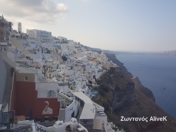 Santorini fira day time.jpg