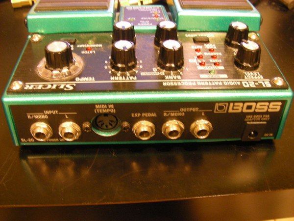 Boss SL-20背面