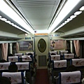DSC01202台鐵台灣製自強號車廂內部.jpg