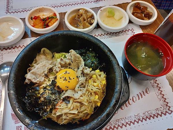 JUNEJUNE Korean cuisine (8).jpg