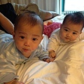 twins 6 month 3 050