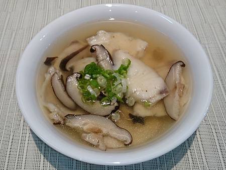 香菇魚片湯