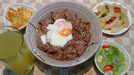 壽喜燒丼飯