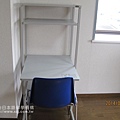 宇都宮日建工科專門學校 日本語學科--宿舍--書桌椅.jpg