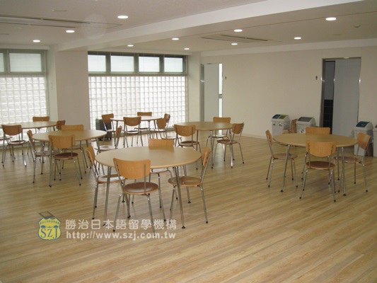 14.專門學校 亞非語學院--多目的大廳.JPG