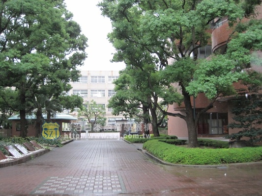 4.村上學園高中--敬愛高中--校園.jpg