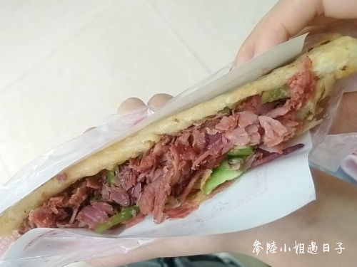 中國大陸美食介紹_驢肉火燒