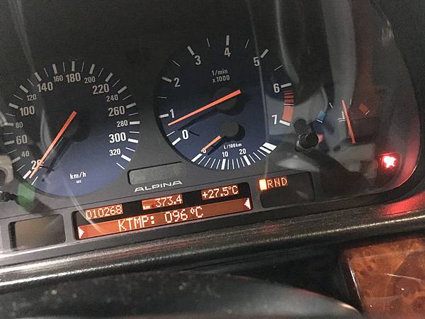 26 引擎溫度配88度節溫器 .jpg 26 引擎溫度配88度節溫器 .jpg