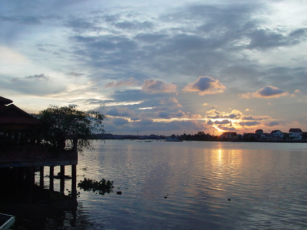 西貢河夕陽