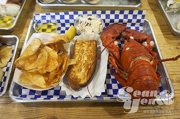 New England Lobster Market %26; Eatery-9.jpg