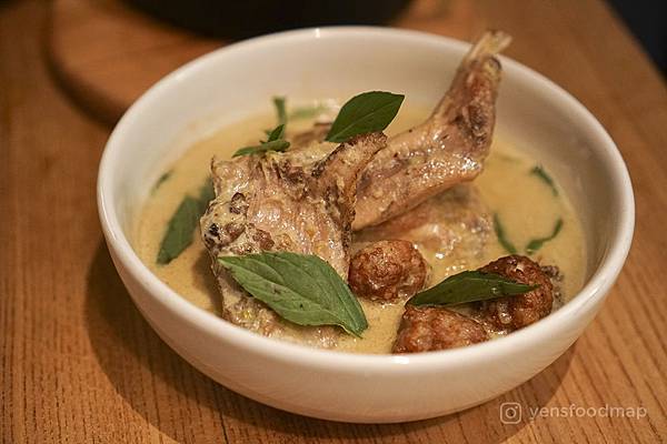 rabbitcurry-2 copy.jpg rabbitcurry-2 copy.jpg