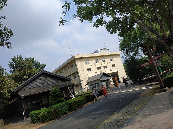 IMG_20201017_131213.jpg IMG_20201017_131213.jpg