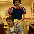 迪士尼飯店遊戲室3.JPG