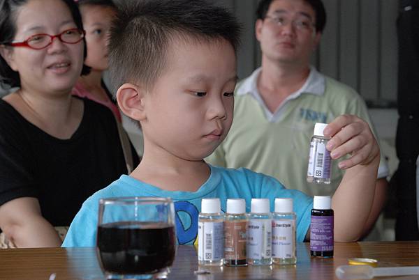 102-10-6 讀經班包水餃大賽