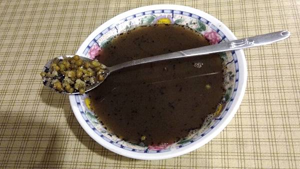 黑食綠豆湯1.jpg