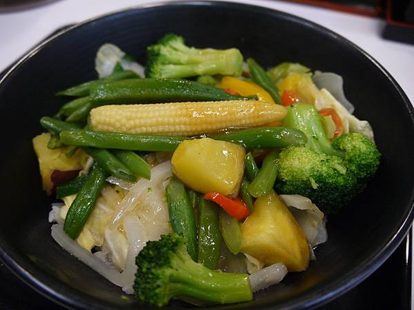 2015-4-27 東京車站吉野家素食丼