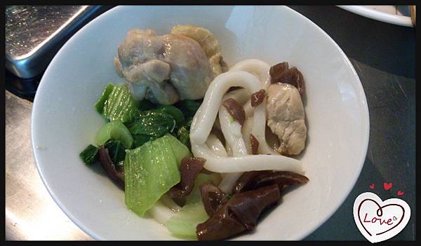 20140109木耳雞肉烏龍麵