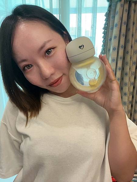 育兒好物【新貝樂 Hand Free2.0調頻免持電動吸乳器